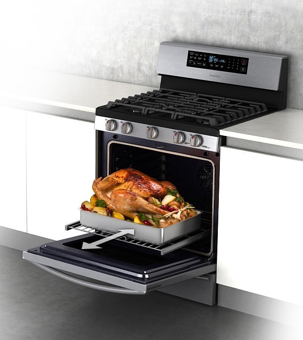 Samsung NX58H5650WS 30 Inch Freestanding Gas Range with 5 Sealed Burners, 5.8 cu. ft. True