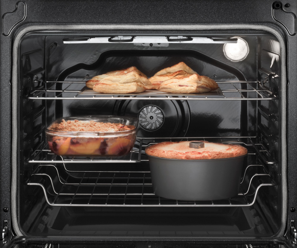 Whirlpool WFE720H0AS 30 Inch Freestanding Smoothtop Electric Range with